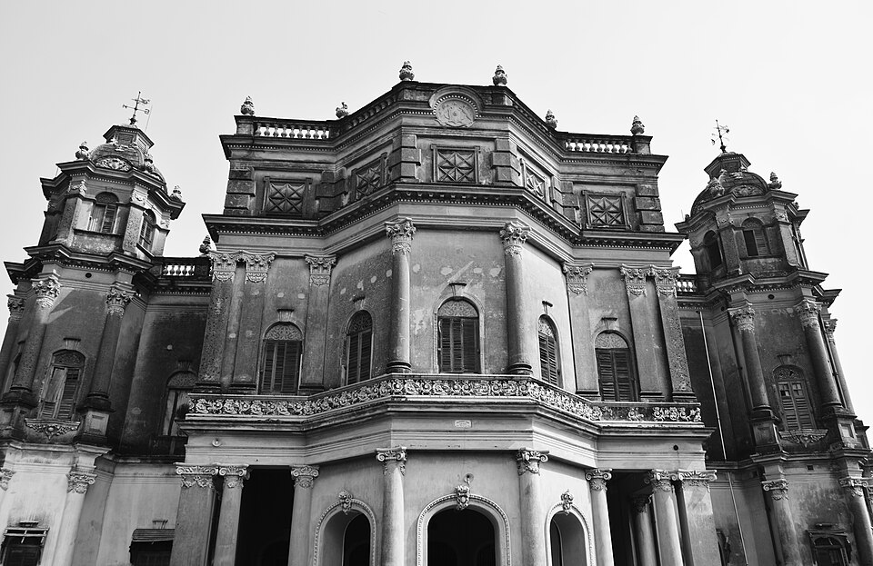 Archive front view of Kashipur Rajbari